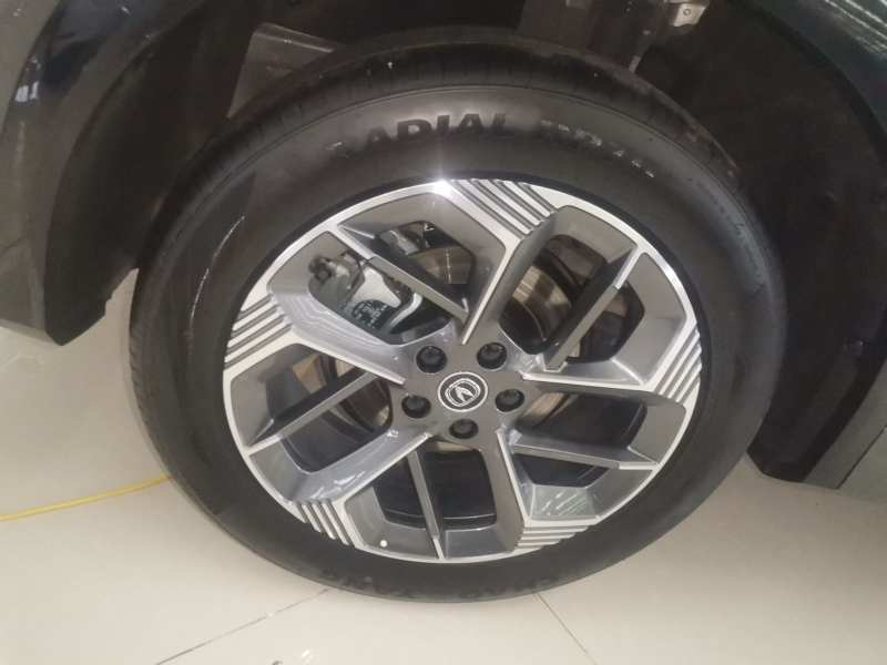 Used CHANGAN CS75 PLUS 2025 4th Generation 1.5T New Blue Whale Smart Luxury Edition — 25