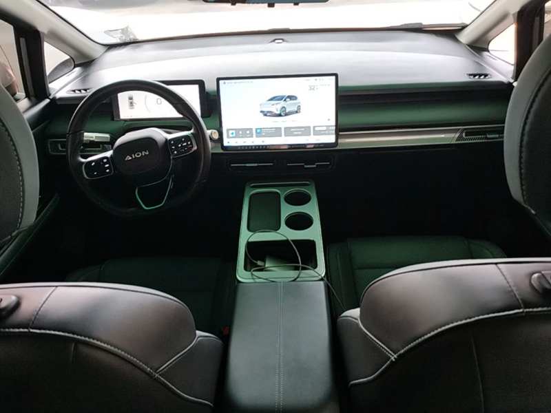 Used AION Y 2023 Plus 510 Smart Edition — 9