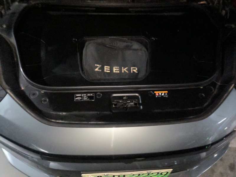 Used Zeekr 001 2021 Long-Range Dual-Motor WE Edition — 21