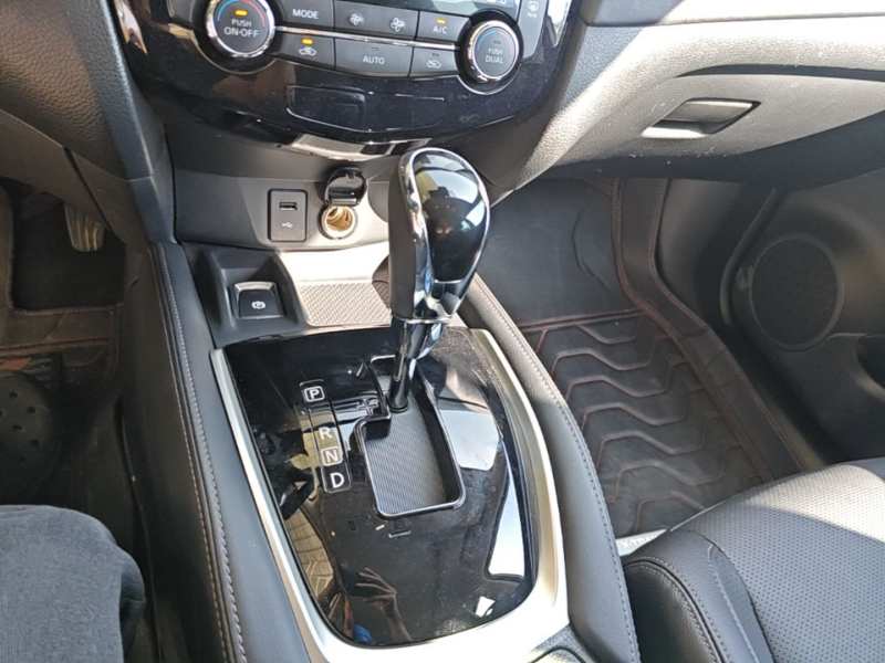Used Nissan X-Trail 2022 2.0L Two-Wheel Drive Smart Connect Premium Edition — 13