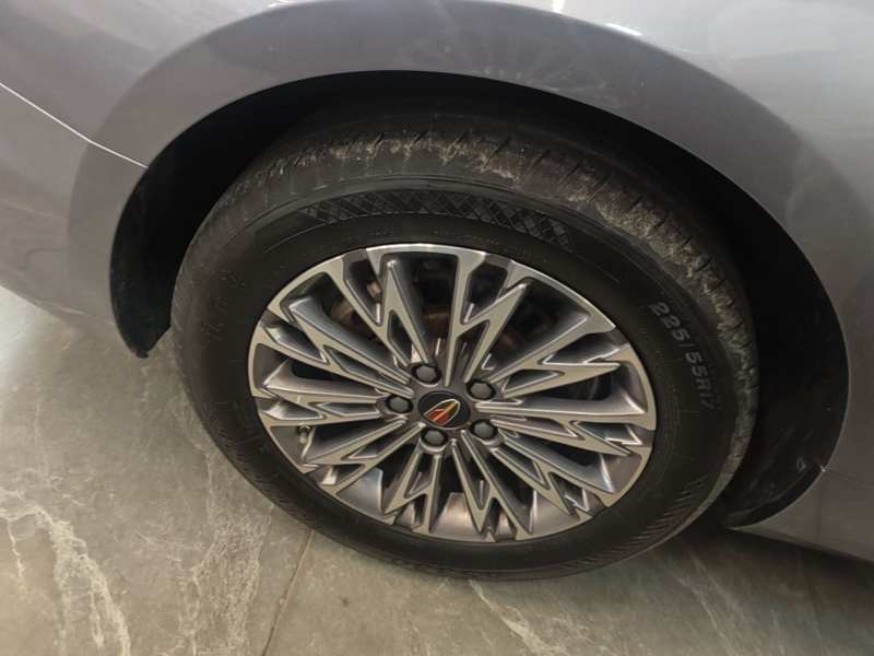 Used Hongqi H5 2023 1.5T DCT Smart Connect Flagship Edition – Chinese Trim Yun — 25