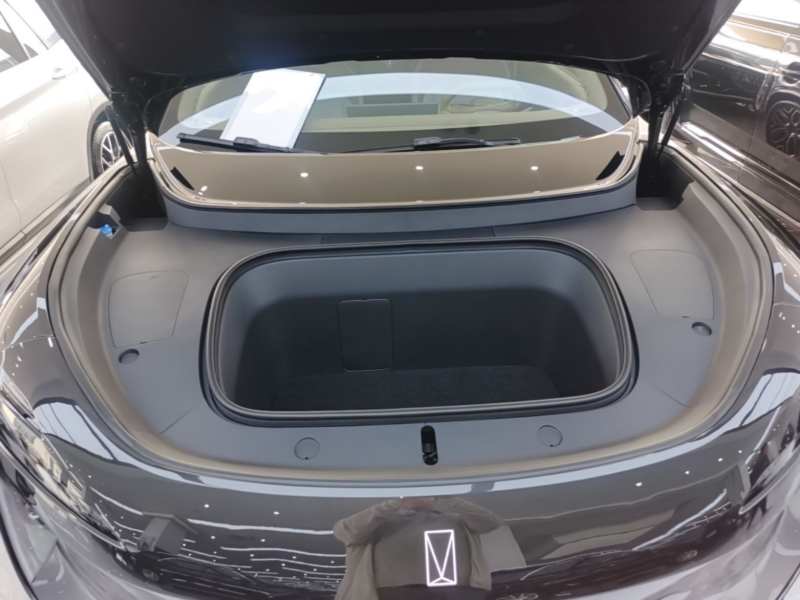 Used Avatr 07 2026 Ultra Pure-Electric All-Wheel-Drive Version — 19