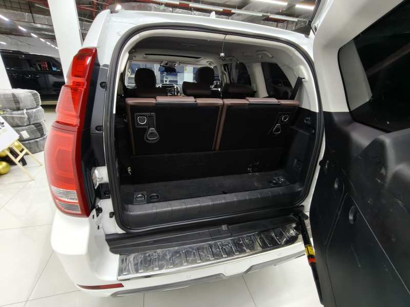 Used Haval H9 2020 2.0T Gasoline 4×4 Luxury 7-Seater — 18