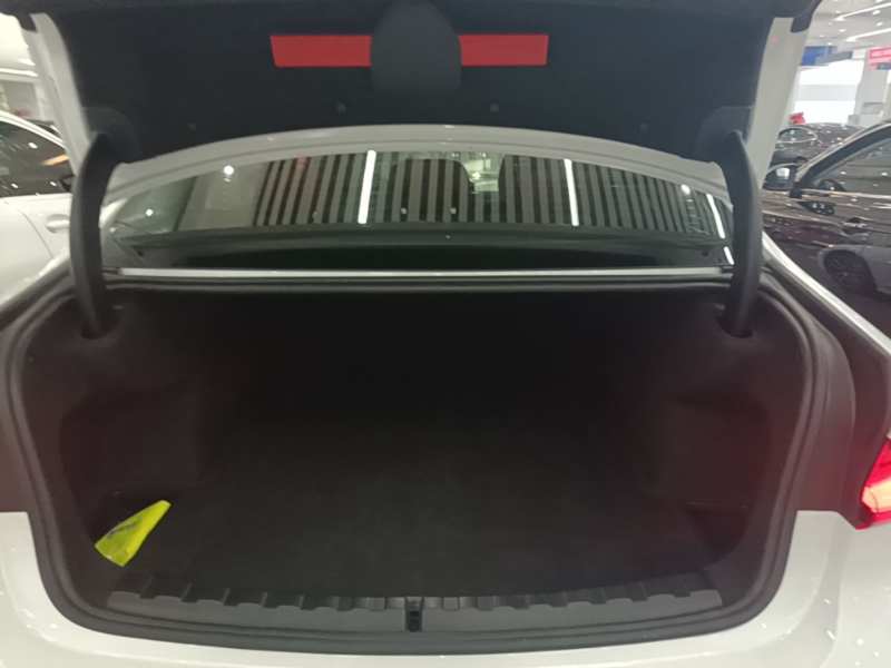 Used BMW 3 Series 2023 320Li M Sport Package — 18