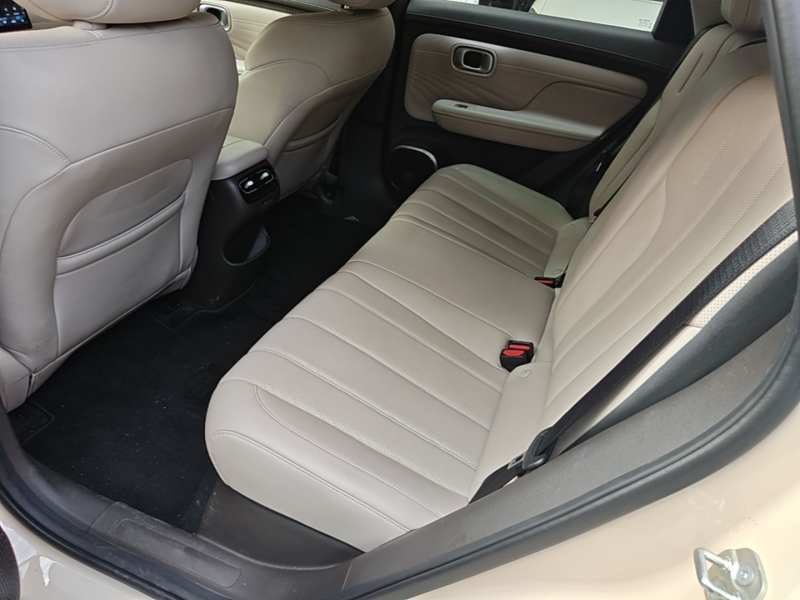 Used AION UT 2025 420 Prestige Edition — 16