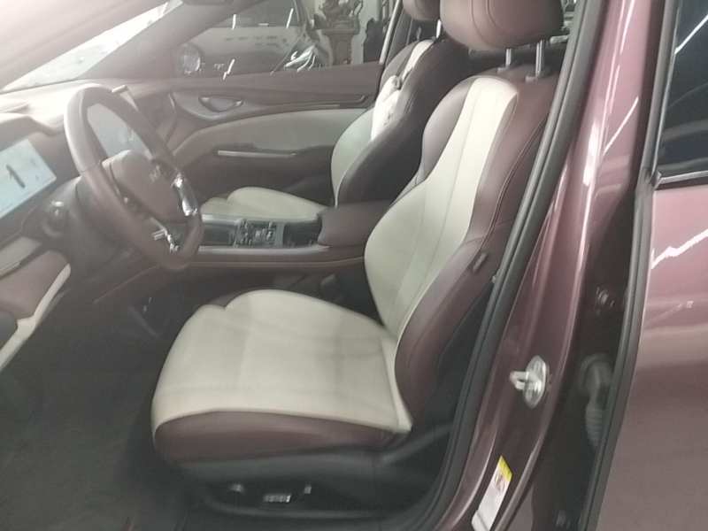 Used BYD Seal 2023 DM-i 1.5T 121km Prestige Model — 14