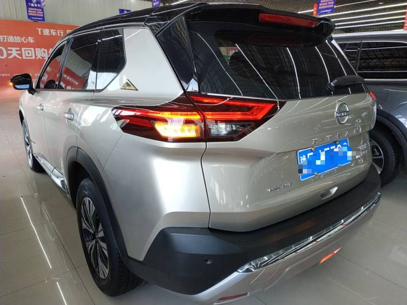 Used Nissan X-Trail 2023 e-POWER Ultra-Hybrid Dual-Motor All-Wheel-Drive Luxury Edition — 4