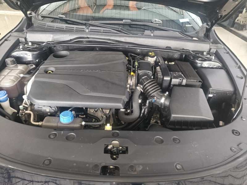 Used CHANGAN UNI-V 2023 1.5T Sport Edition — 19