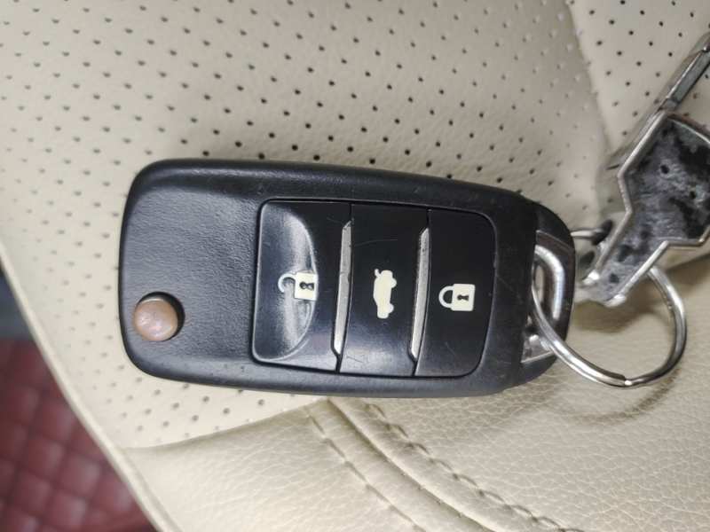 Used CHANGAN Eado 2016 1.6L Manual Fashion Edition — 8