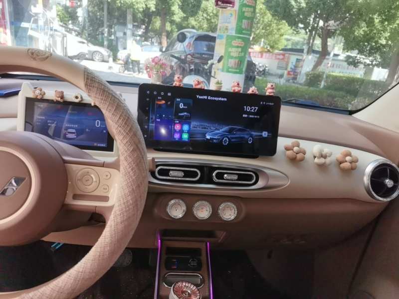 Used Wuling Hongguang MINIEV 2025 Four-Door Version Advanced Edition — 12