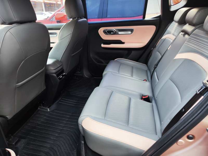 Used AION Y 2022 Plus 70 Tech Edition — 16