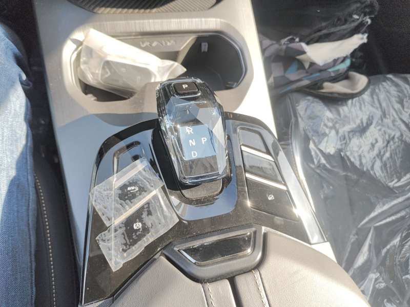 Used Cowin Kunlun 2025 1.5T Peak Edition 5 Seats — 13