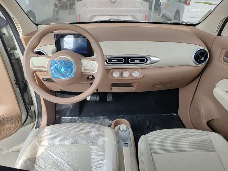 Used Wuling Hongguang MINIEV 2025 Four-Door Version Advanced Edition — 9