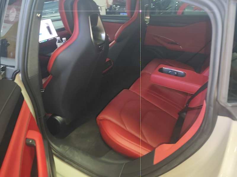 Used Xiaomi Auto SU7 2024 Rear-Drive Long-Range Intelligent Driving Version — 16