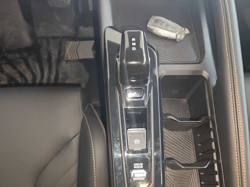 Used Geely Auto Coolray 2025 Bin Yue L 1.5T DCT Starlight Edition — 13