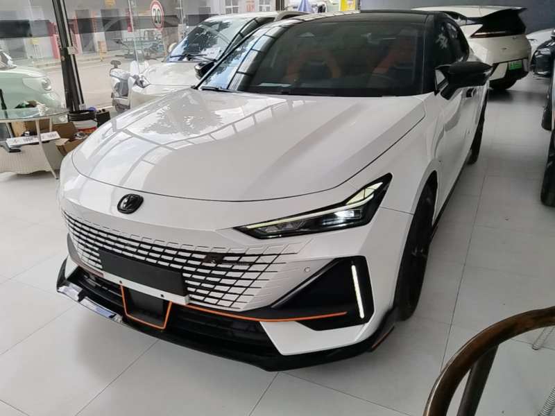 Used CHANGAN UNI-V 2023 1.5T Sport Edition