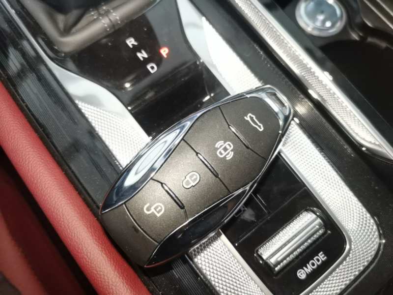 Used Hongqi H5 PHEV 2025 130 Super Hybrid Version — 8