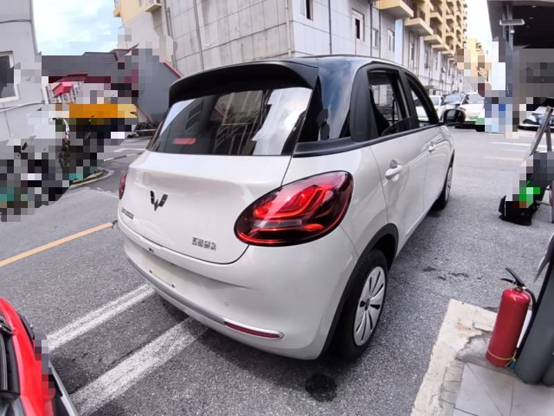 Used Wuling Bingo 2024 203km Light Edition — 6