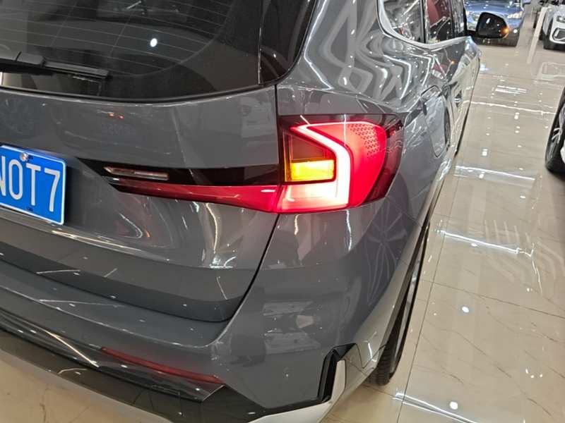 Used BMW X1 2023 sDrive20Li X Design Package — 7