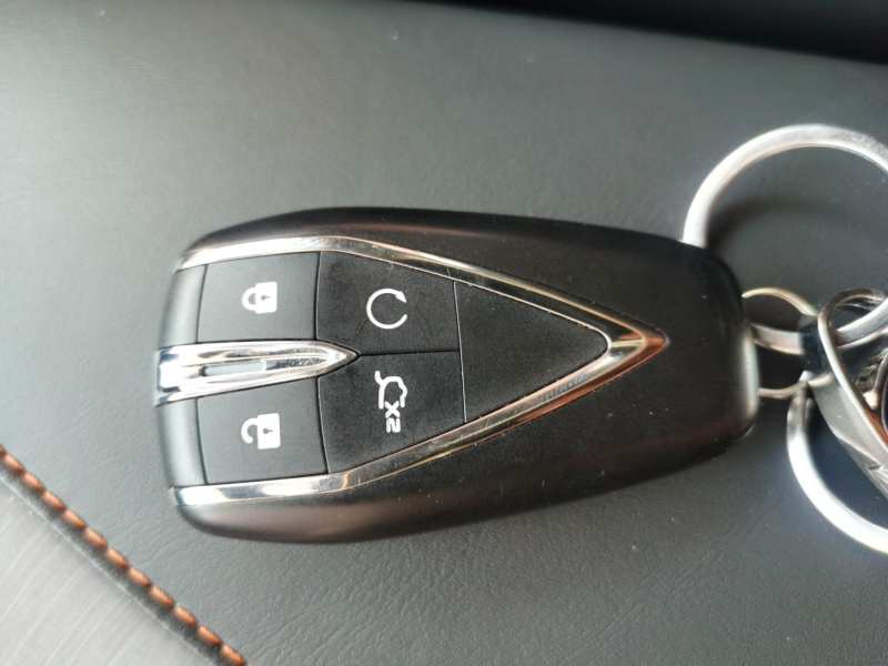 Used CHANGAN UNI-V 2022 1.5T Prestige Version — 8