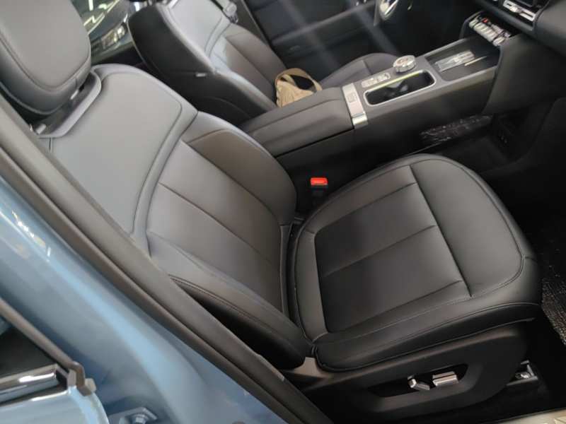 Used iCAR V27 2026 Model 210KM Two-Wheel Drive Falcon 500 — 24