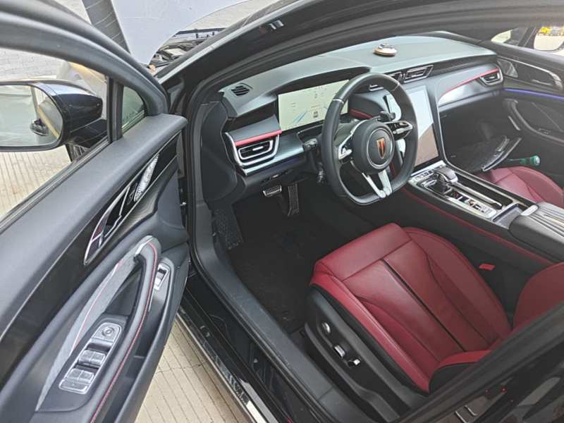 Used Hongqi H6 2025 2.0T ZhiShang Version — 17