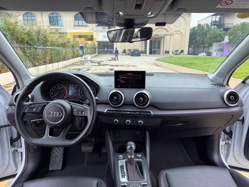 Used Audi Q2L 2022 35 TFSI Progressive Dynamic Edition — 9