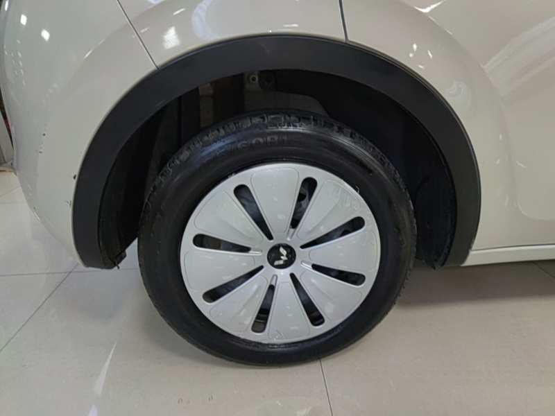 Used Wuling Bingo 2023 203km Light Edition — 25