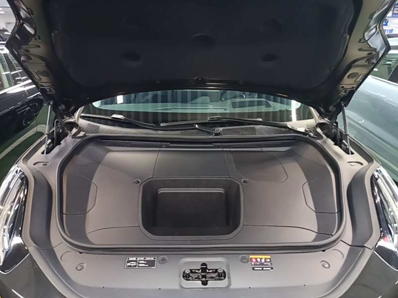 Used Zeekr 001 2021 Long-Range Dual-Motor WE Edition — 19
