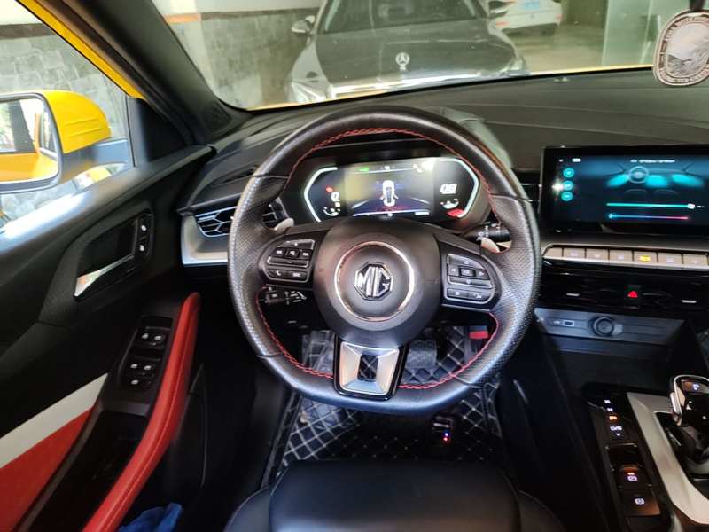 Used MG 5 2021 Revised 300TGI DCT Qingshè Luxurious Enjoyment Edition — 10