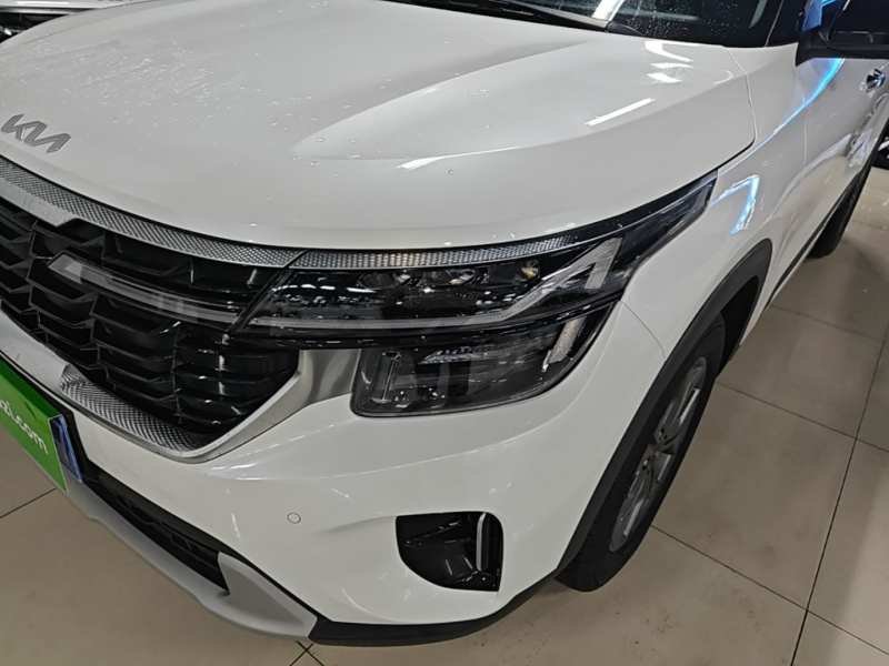 Used Kia Seltos 2023 1.5L CVT Luxury Edition – Luxury — 23