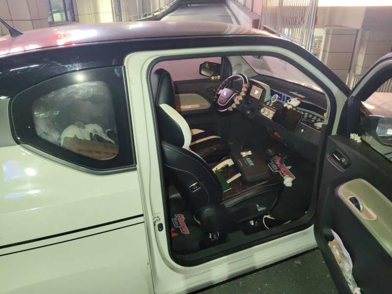 Used Wuling Hongguang MINIEV 2022 Macaron Premium Model – Lithium Iron Phosphate — 28