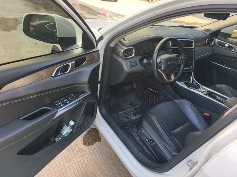 Used Lynk & Co 01 2017 2.0T Two-Wheel Drive Pro Edition — 15
