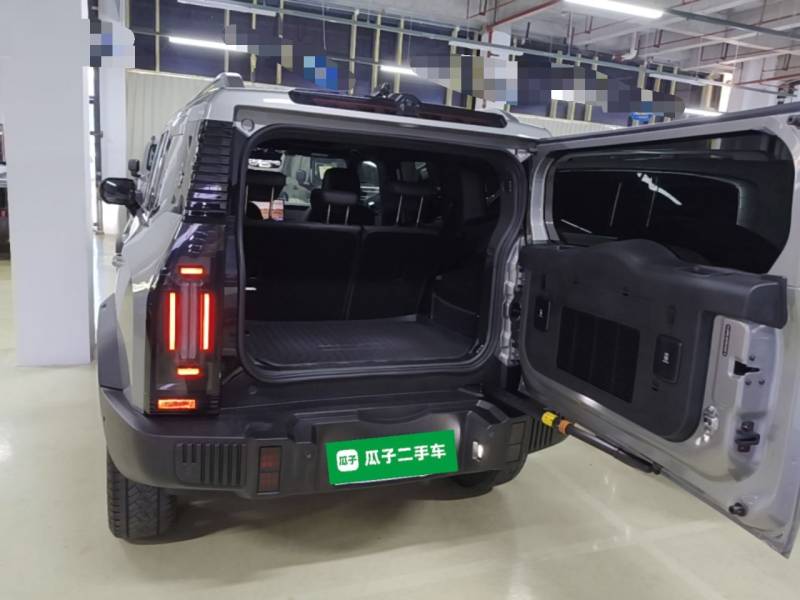 Used JETOUR Traveler 2023 2.0T All-Wheel Drive CrossPRO+ — 18