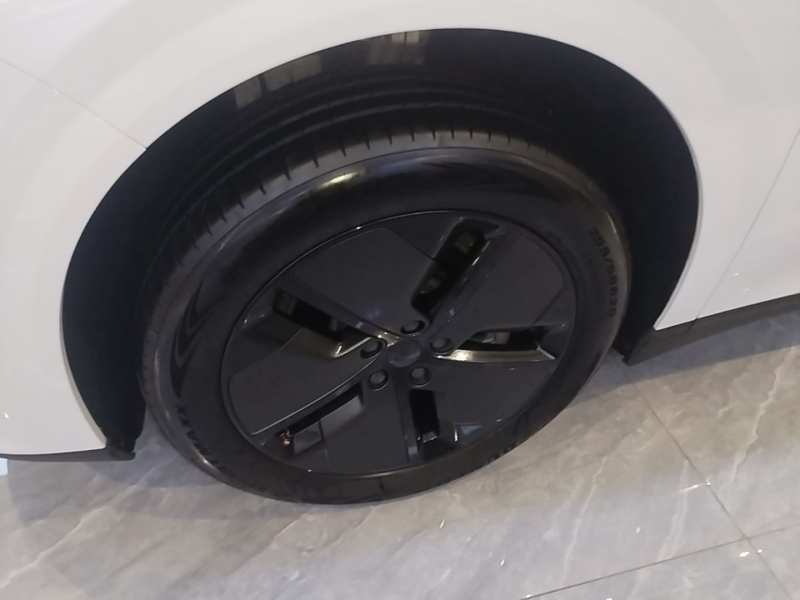 Used Li Auto i6 2025 Model Two-Wheel-Drive Standard Type — 22