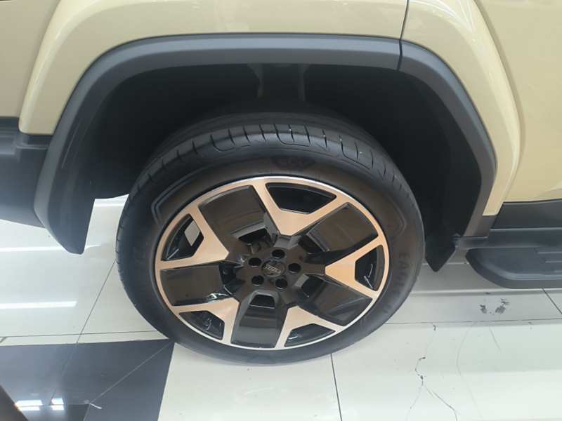 Used iCAR V27 2026 Model 200KM Four-Wheel Drive Falcon 500 — 25