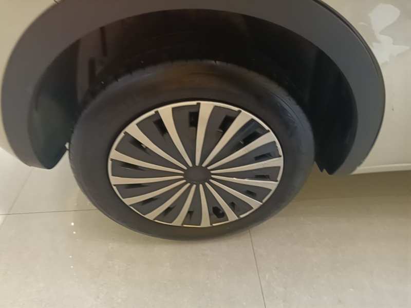 Used Wuling Bingo 2023 203km Comfort Edition — 25