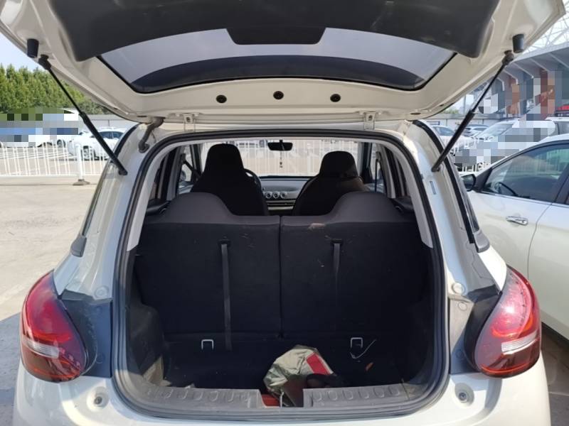 Used Wuling Bingo 2023 203km Light Edition — 18