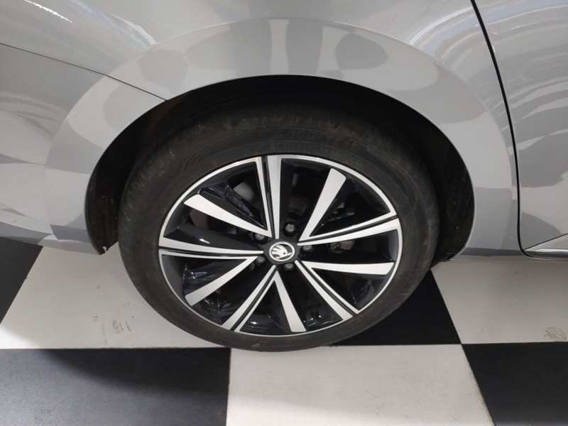 Used Skoda Superb 2023 Facelifted TSI280 DSG Luxury Edition — 25