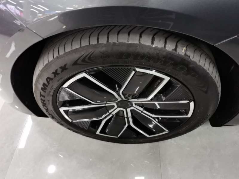Used Avatr 12 2025 Ultra Extended-Range Edition — 22