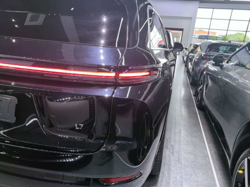Used Li Auto L7 2024 MAX Model — 7