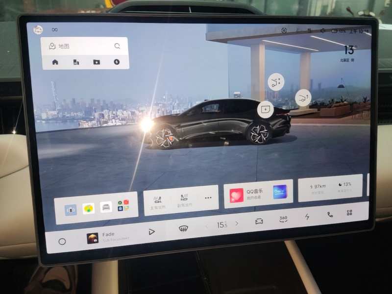 Used Lynk & Co Z10 2025 95 kWh 766 km Range Rear-Wheel Drive Max — 12
