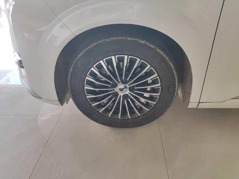 Used Denza D9 2024 DM-i 1050 Luxury Model — 22