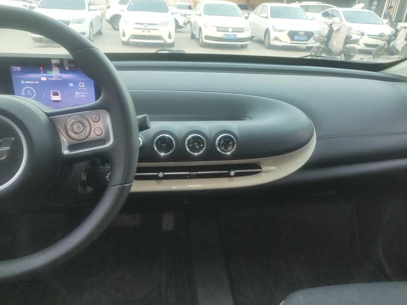Used Wuling Bingo 2023 203km Light Edition — 12