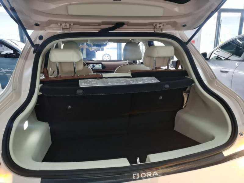 Used ORA Good Cat 2021 400km Standard Range Venus Edition Lithium-Ion Battery — 18