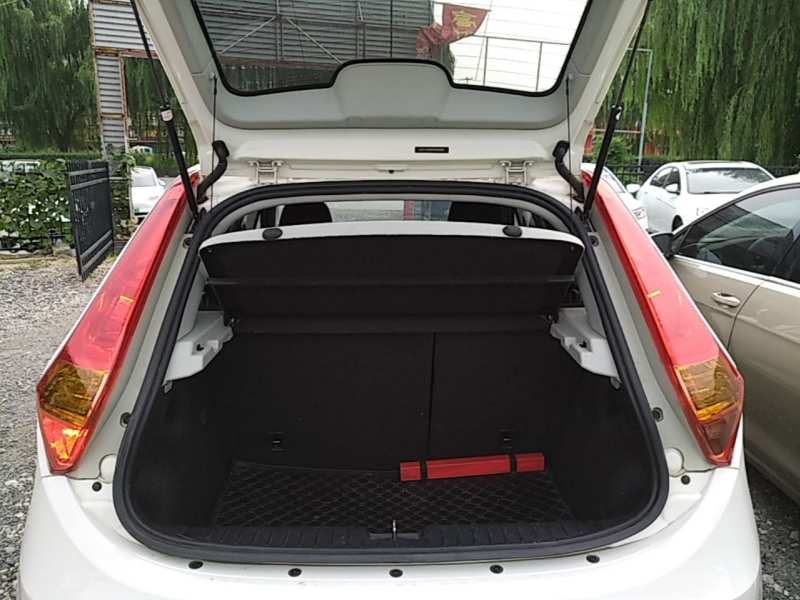 Used MG 3 2014 1.5L AMT Elite Edition — 18