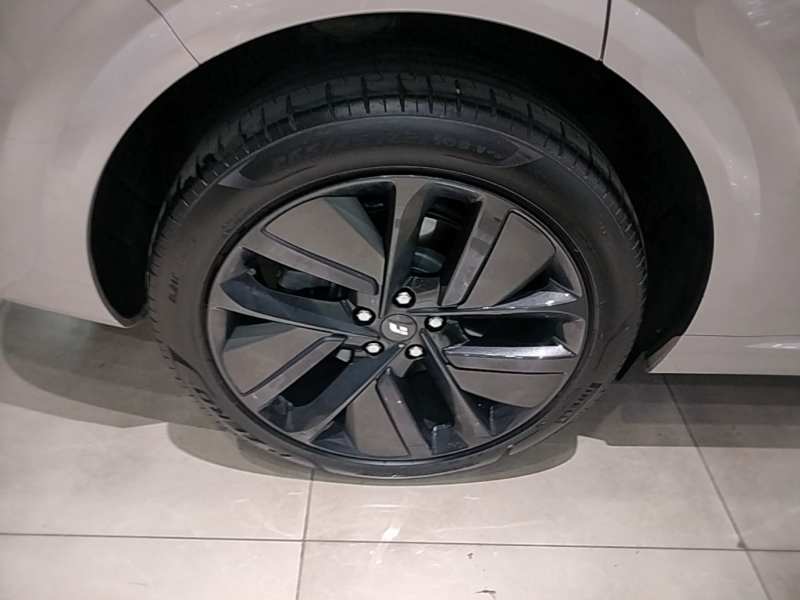 Used Li Auto L6 2024 Pro Model — 25