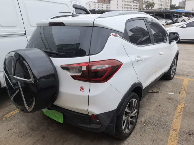 Used BYD Yuan 2017 1.5L Manual Cool Connect Model — 6