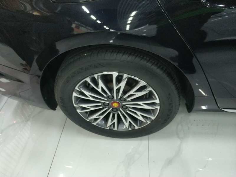 Used Hongqi H5 2024 2.0T Automatic Smart Connect Flagship Edition – Chinese Trim Xiang — 25