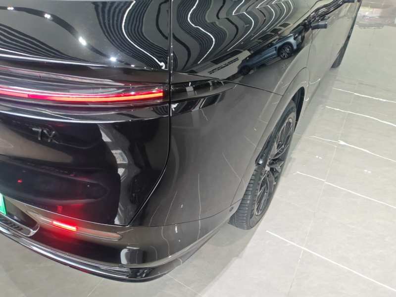 Used Zeekr 7X 2025 100 kWh Long-Range Rear-Wheel Drive with Intelligent Driving Features — 7